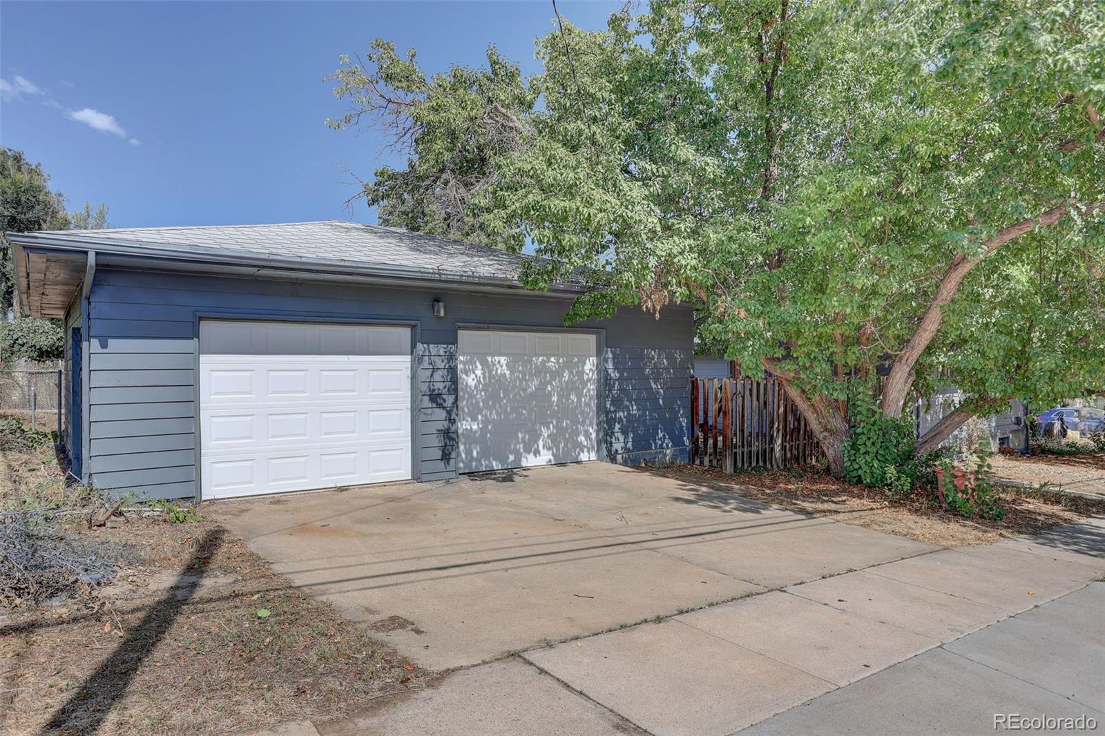 901 Garfield Avenue