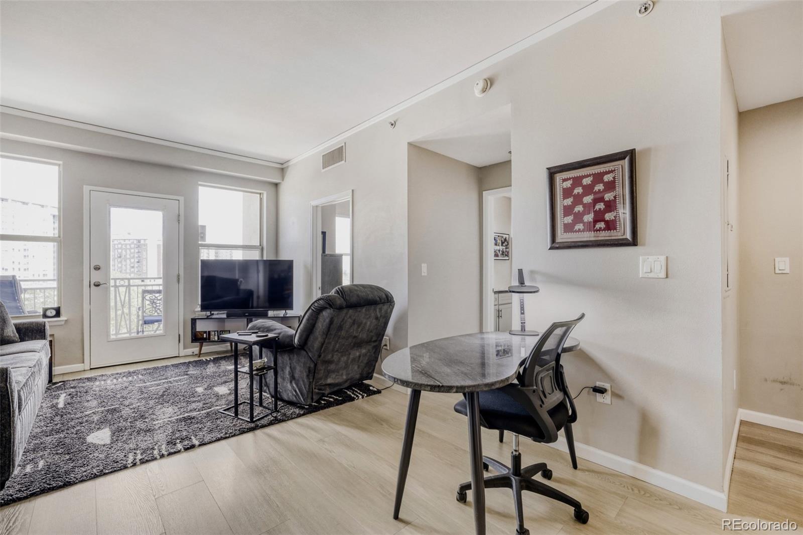 1975 N Grant Street 604