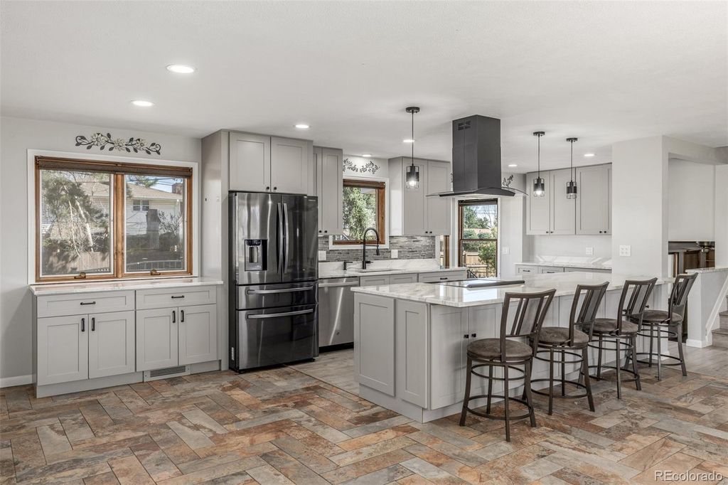 Photo of 1540 S Fenton Street, Lakewood, CO 80232 (MLS # 5934780)