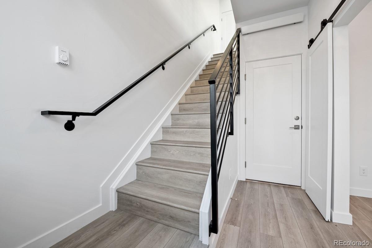 1624 Irving Street 1