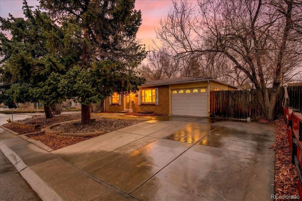 Photo of 5700 S Cherokee Street, Littleton, CO 80120 (MLS # 3696356)