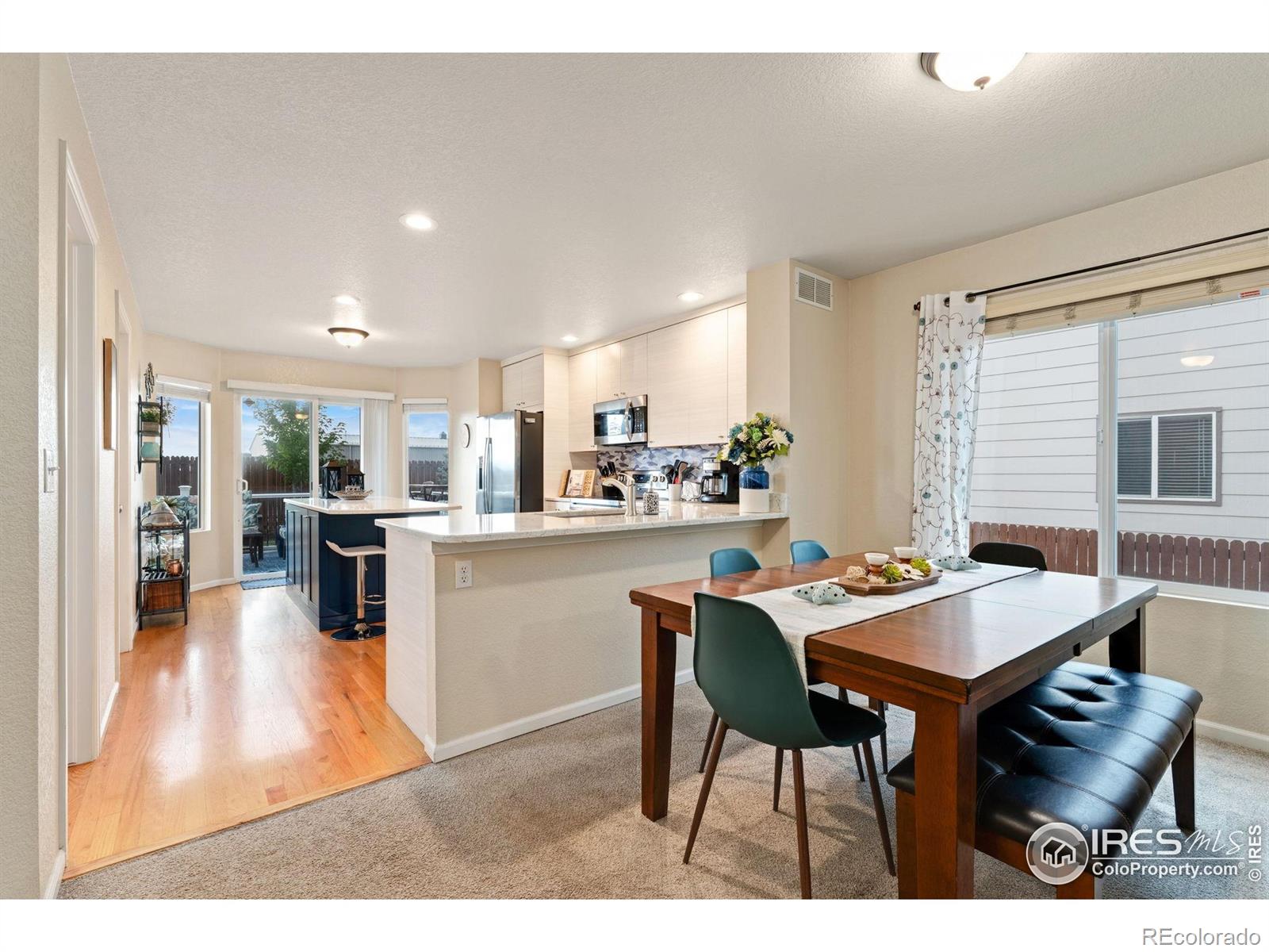 5729 Hickory Circle