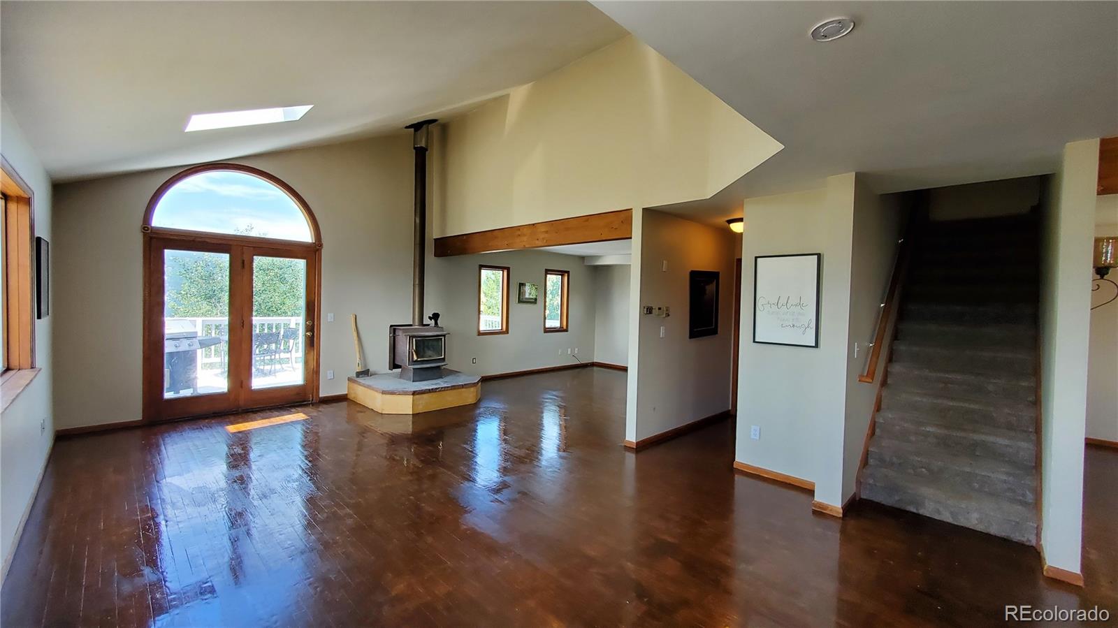 979 Alpine Way