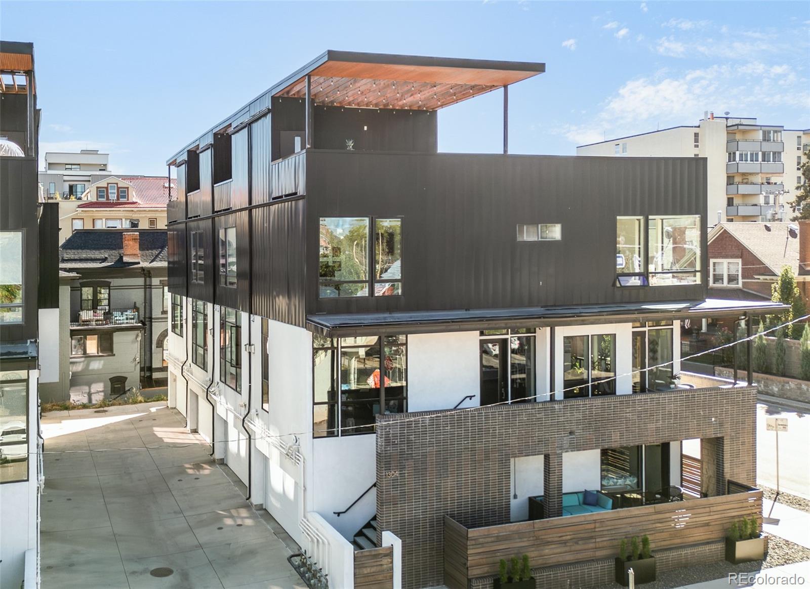 1304 N Emerson Street