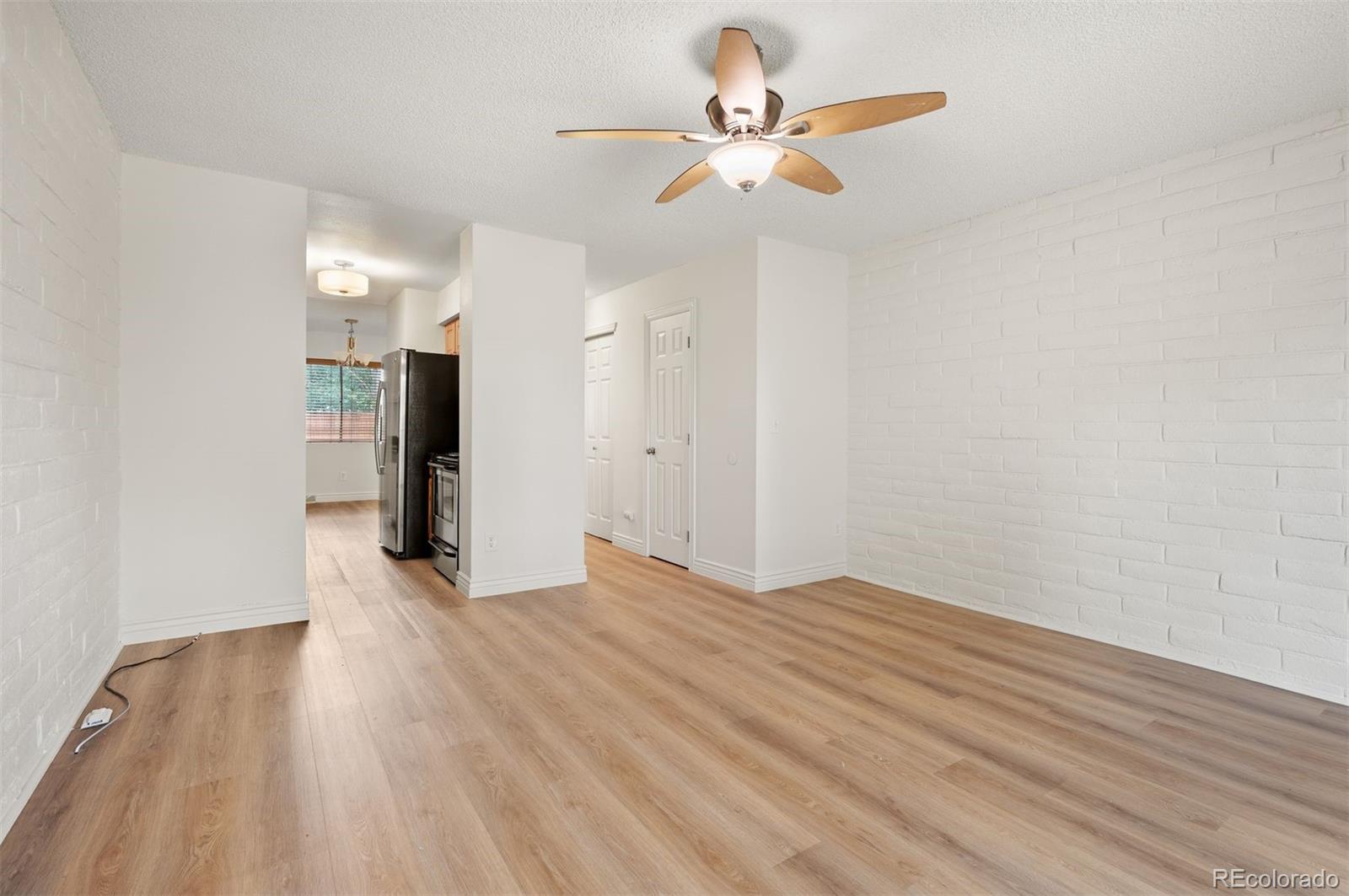 1060 S Parker Road 23