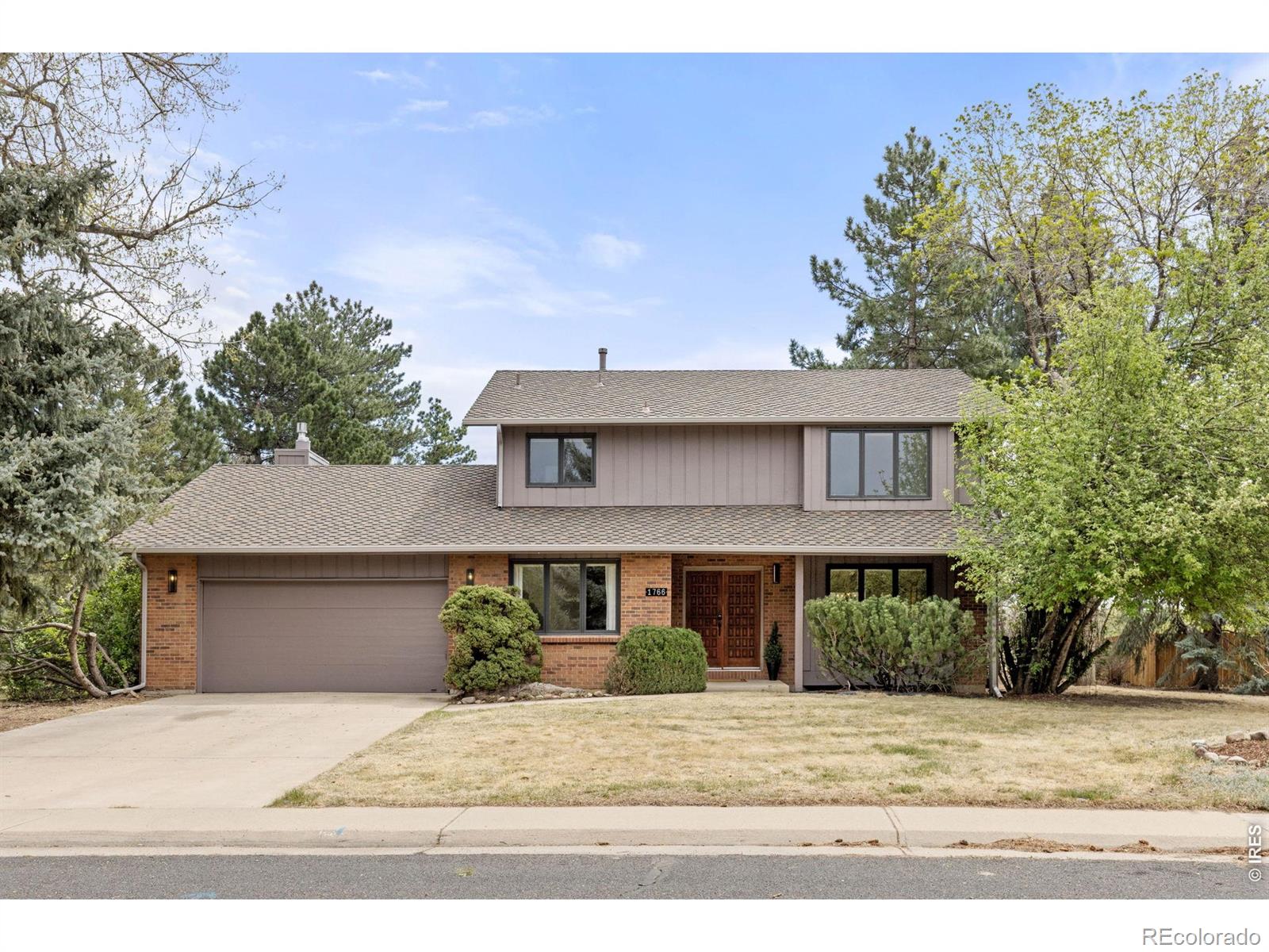 1766 W Choke Cherry Drive