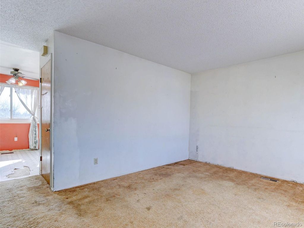 Photo of 6538 S Everett Way, Littleton, CO 80123 (MLS # 5833375)