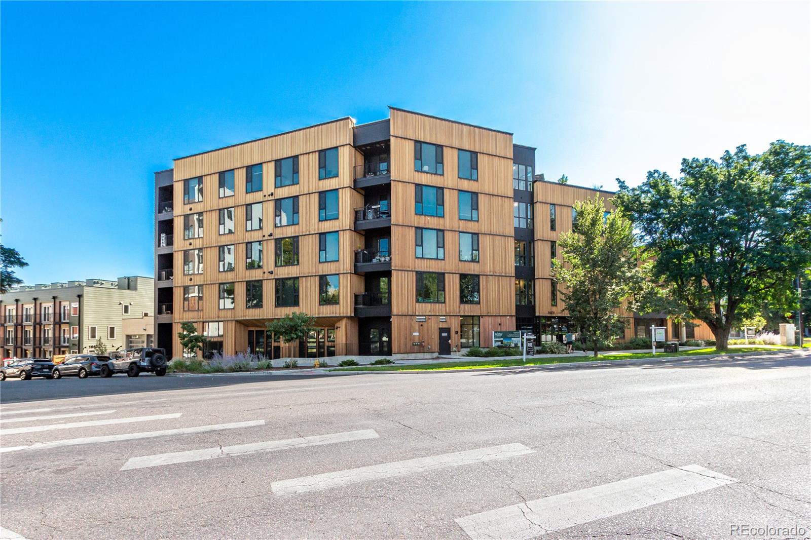 1601 Park Avenue 503