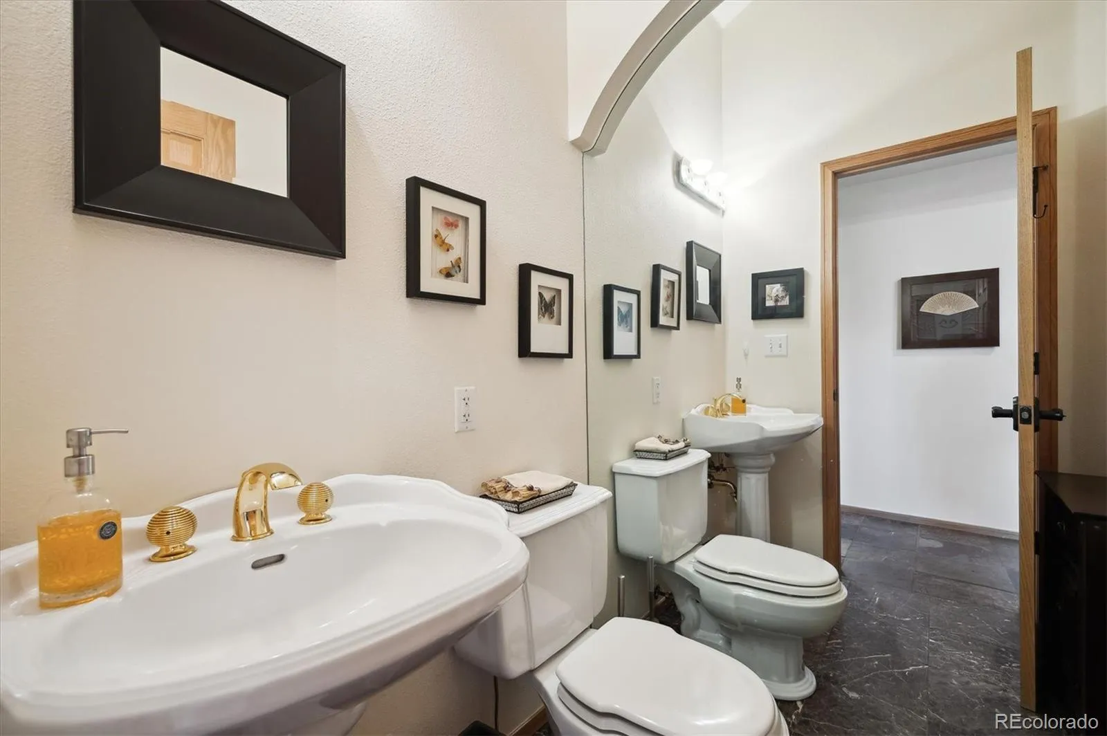 Evergreen, Colorado 80439, United States, 4 Bedrooms Bedrooms, ,3 BathroomsBathrooms,Residential,Pending,77725