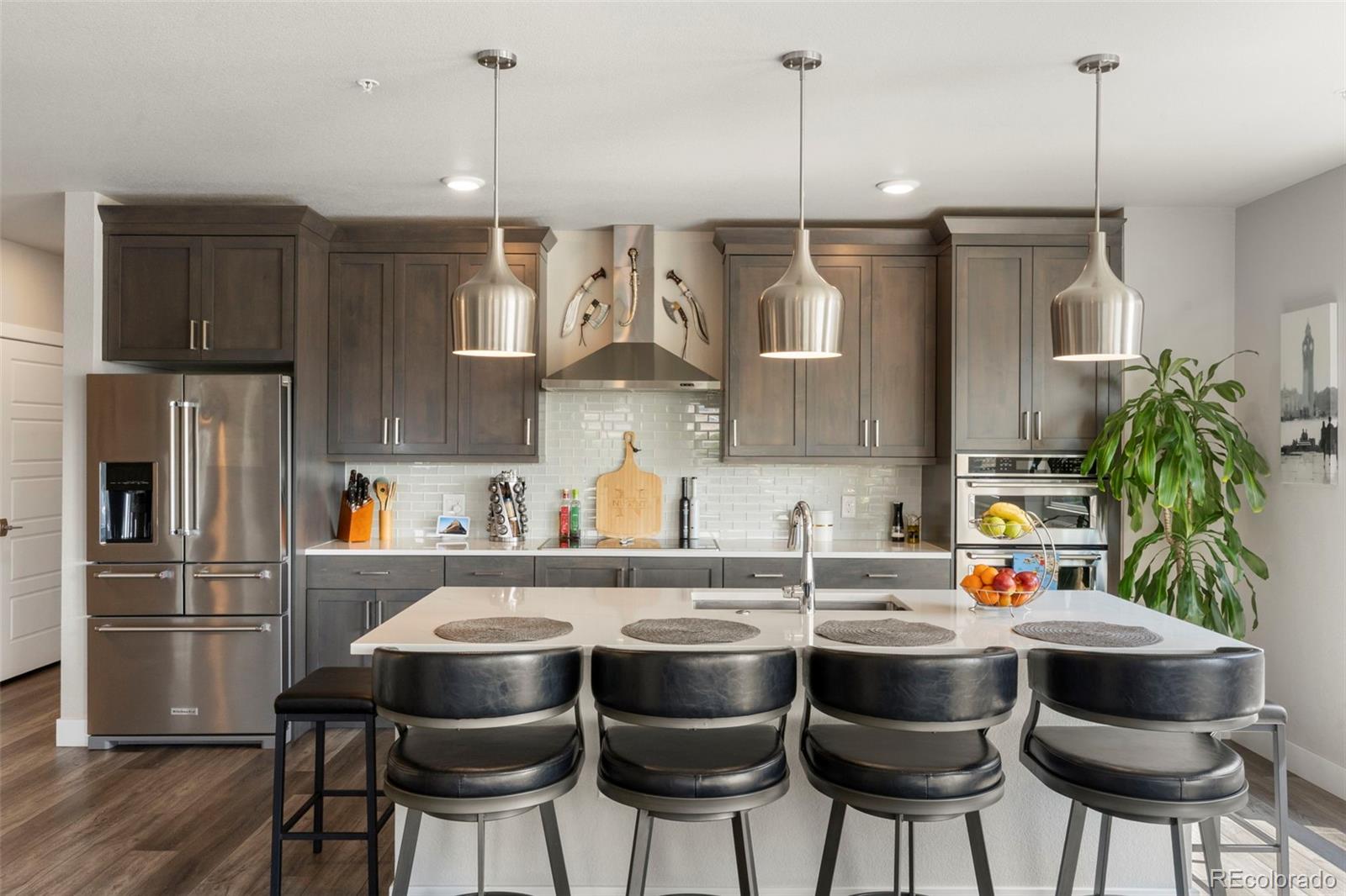 20 Wilcox Street 323