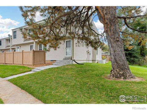 Photo of 4216 E Maplewood Way, Centennial, CO 80121 (MLS # IR1048625)
