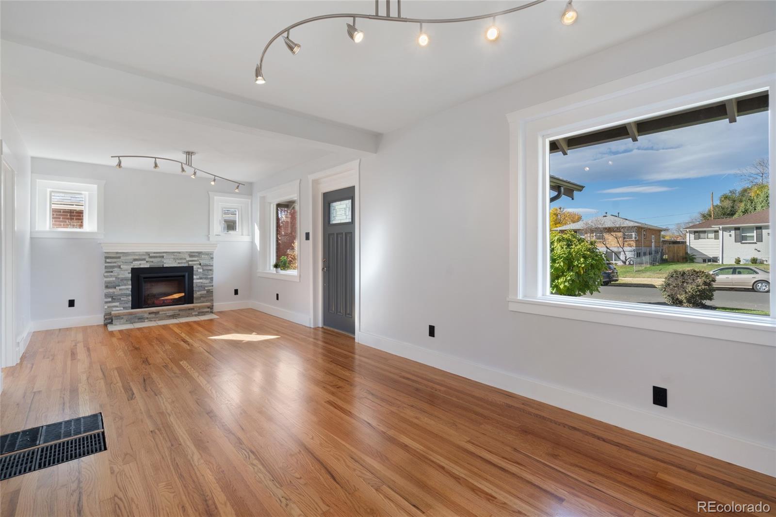 3334 N Madison Street