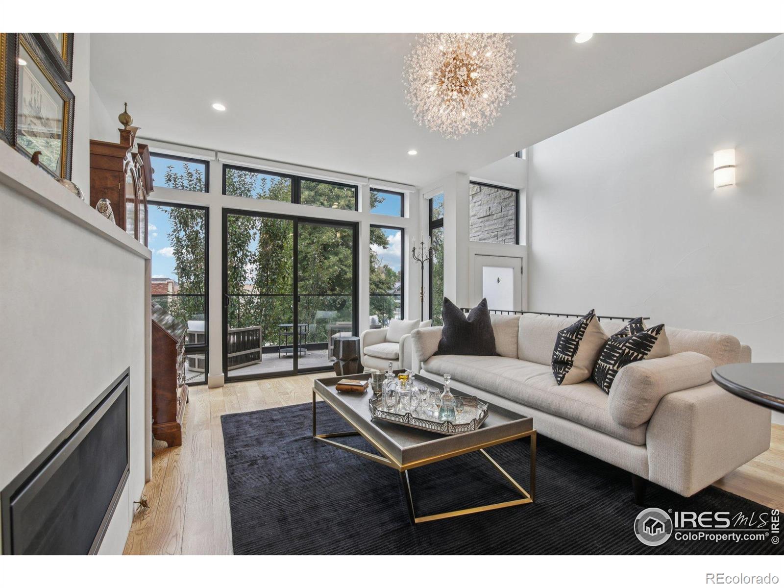 594 Saint Paul Street, Denver, CO, 80206 1 594 Saint Paul Street