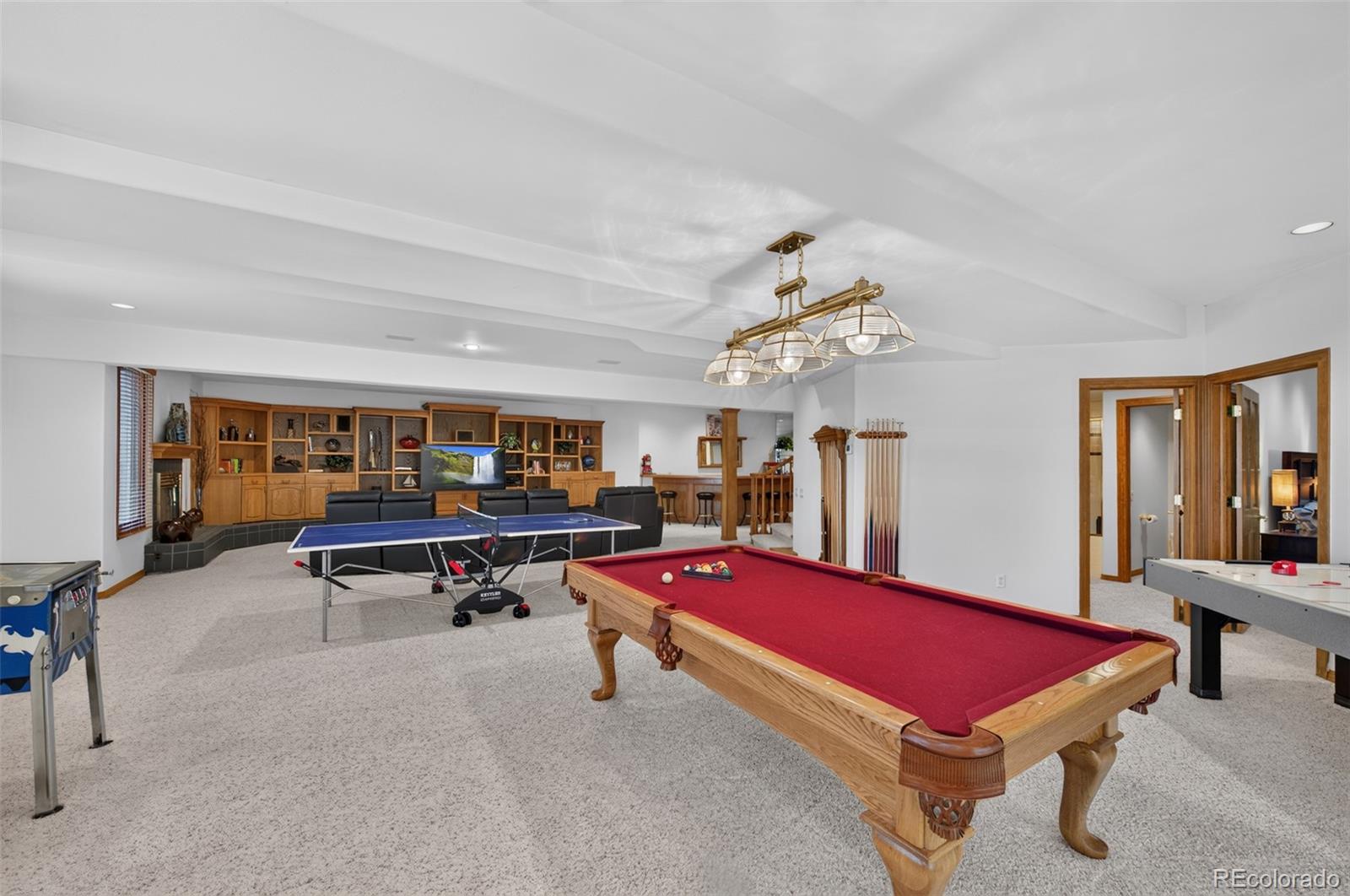 49 Golden Eagle Ln, Littleton, CO, 80127, USA, 6 Bedrooms Bedrooms, ,5 BathroomsBathrooms,Residential,Active,49 Golden Eagle Ln,3922305