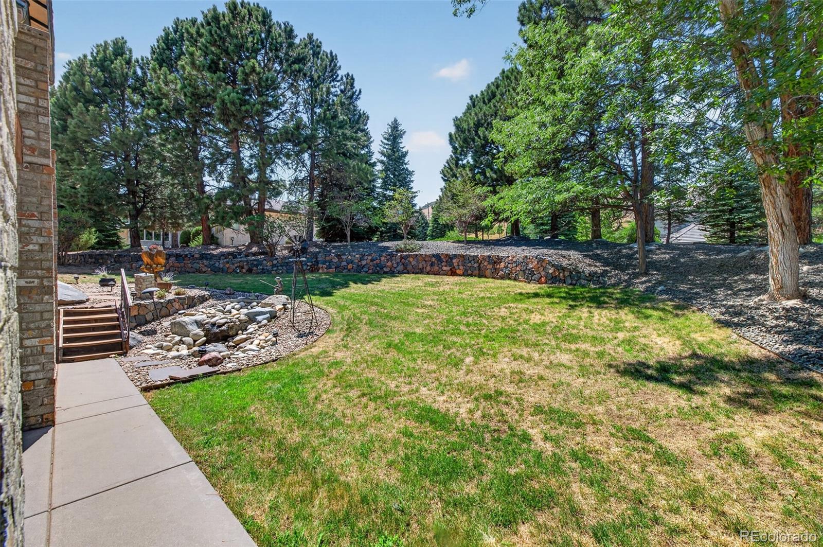 49 Golden Eagle Ln, Littleton, CO, 80127, USA, 6 Bedrooms Bedrooms, ,5 BathroomsBathrooms,Residential,Active,49 Golden Eagle Ln,3922305