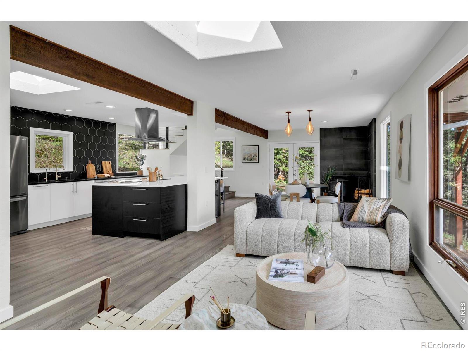 408 Millionaire Drive W