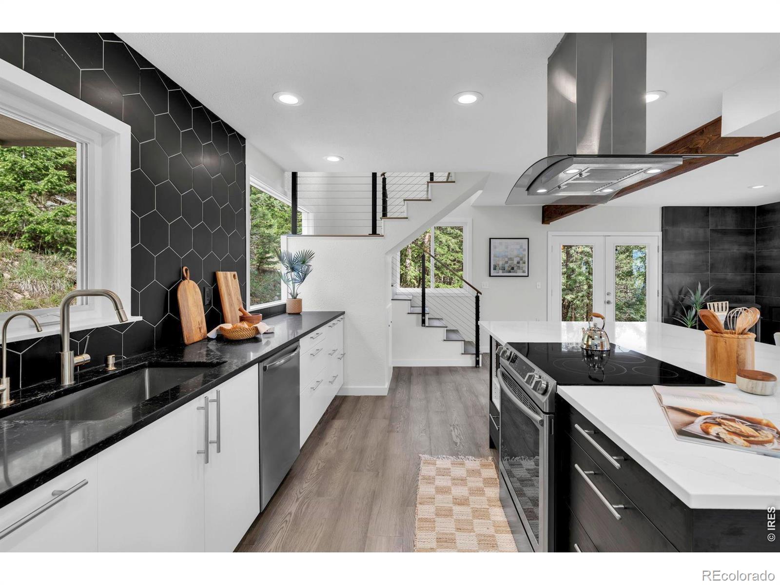 408 Millionaire Drive W