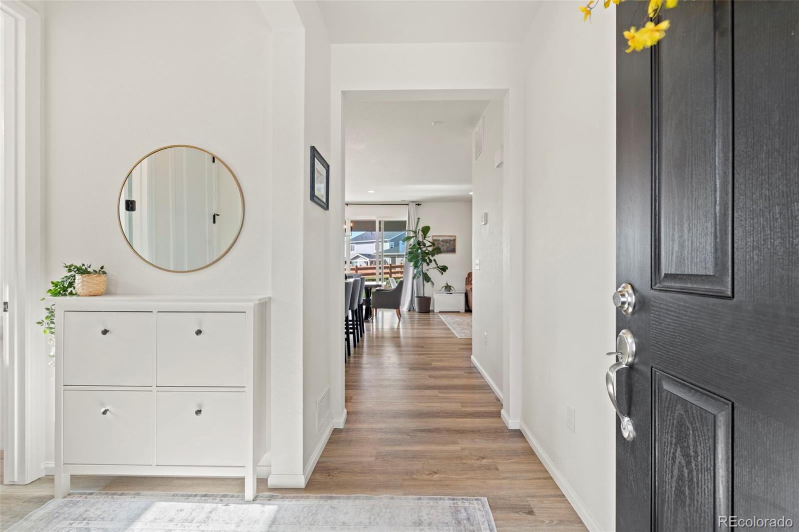 21 N Edge Cliff Street