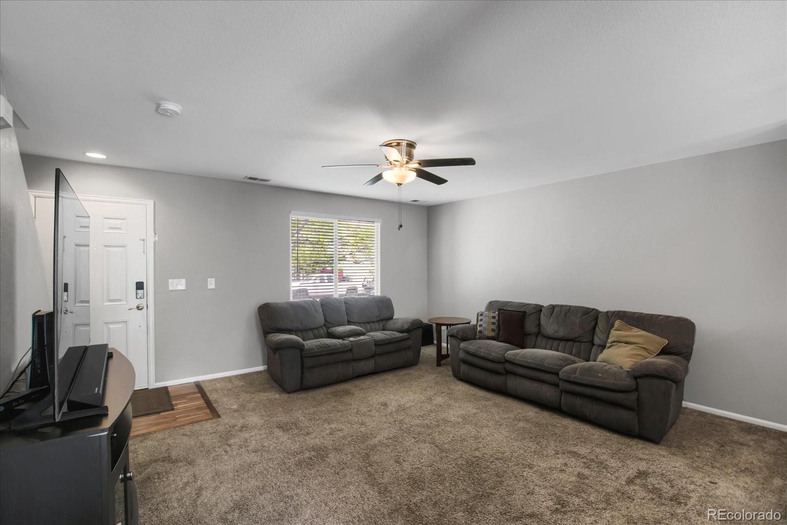 1341 Kingfisher Avenue