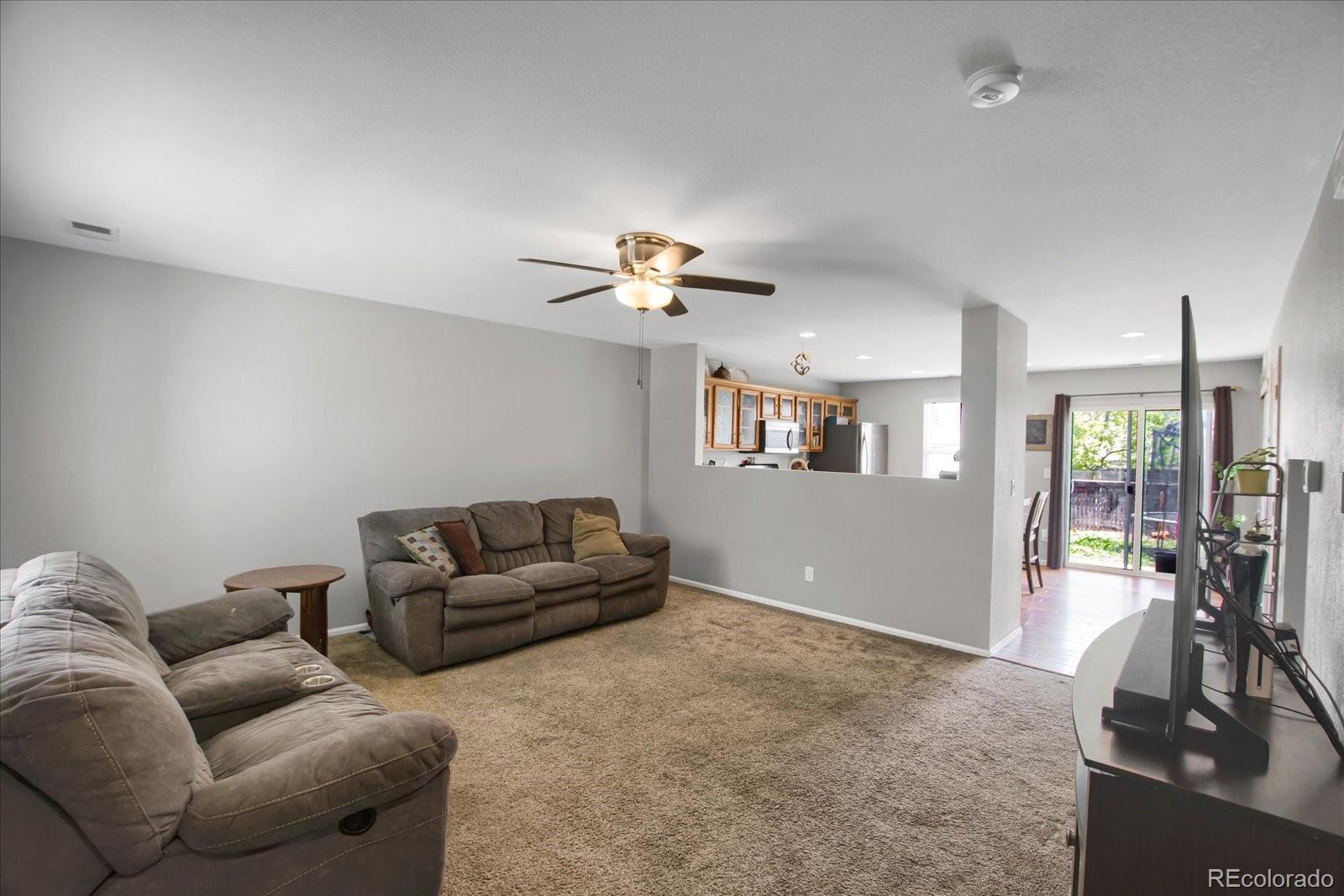 1341 Kingfisher Avenue