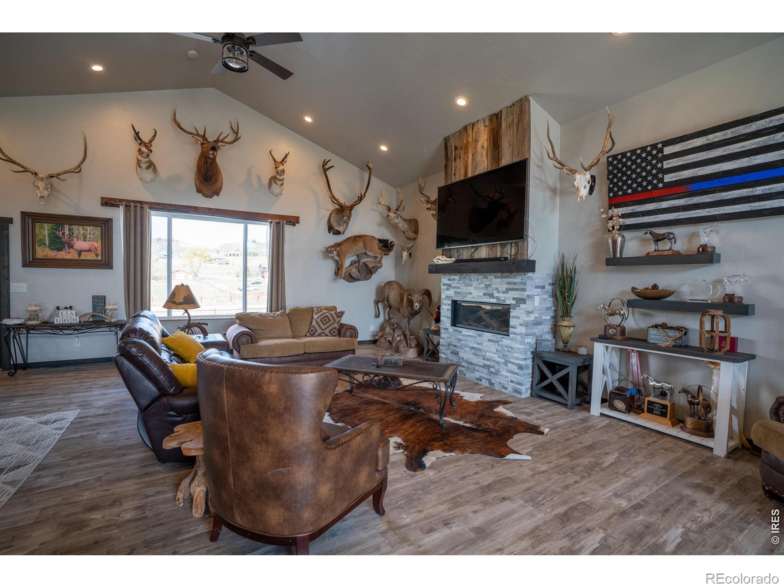 186 Garnet Valley Court