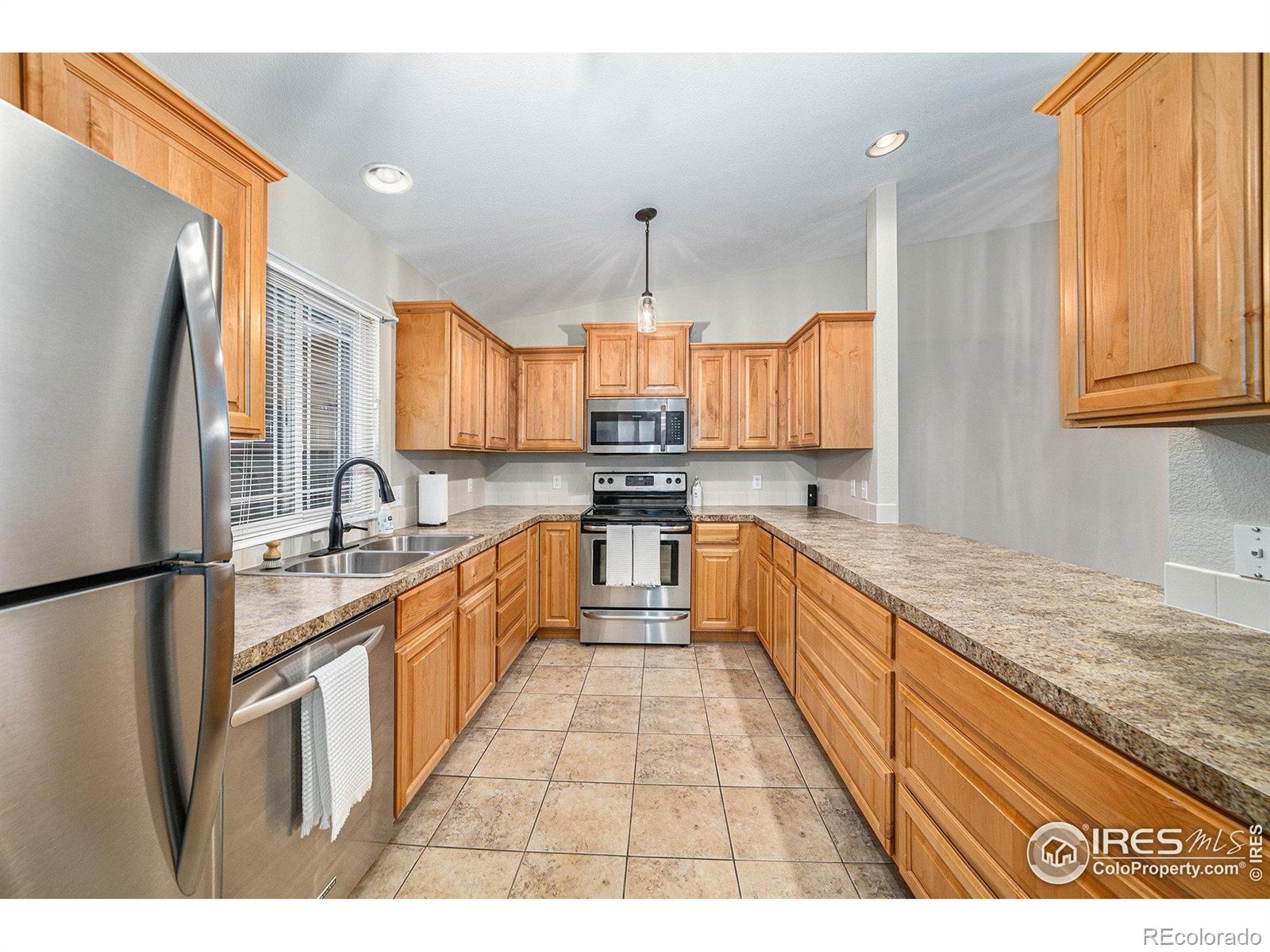 2550 Custer Drive