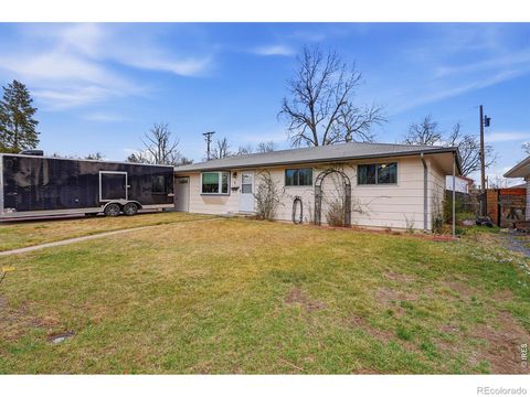 8 Elizabeth Court Longmont CO 80501