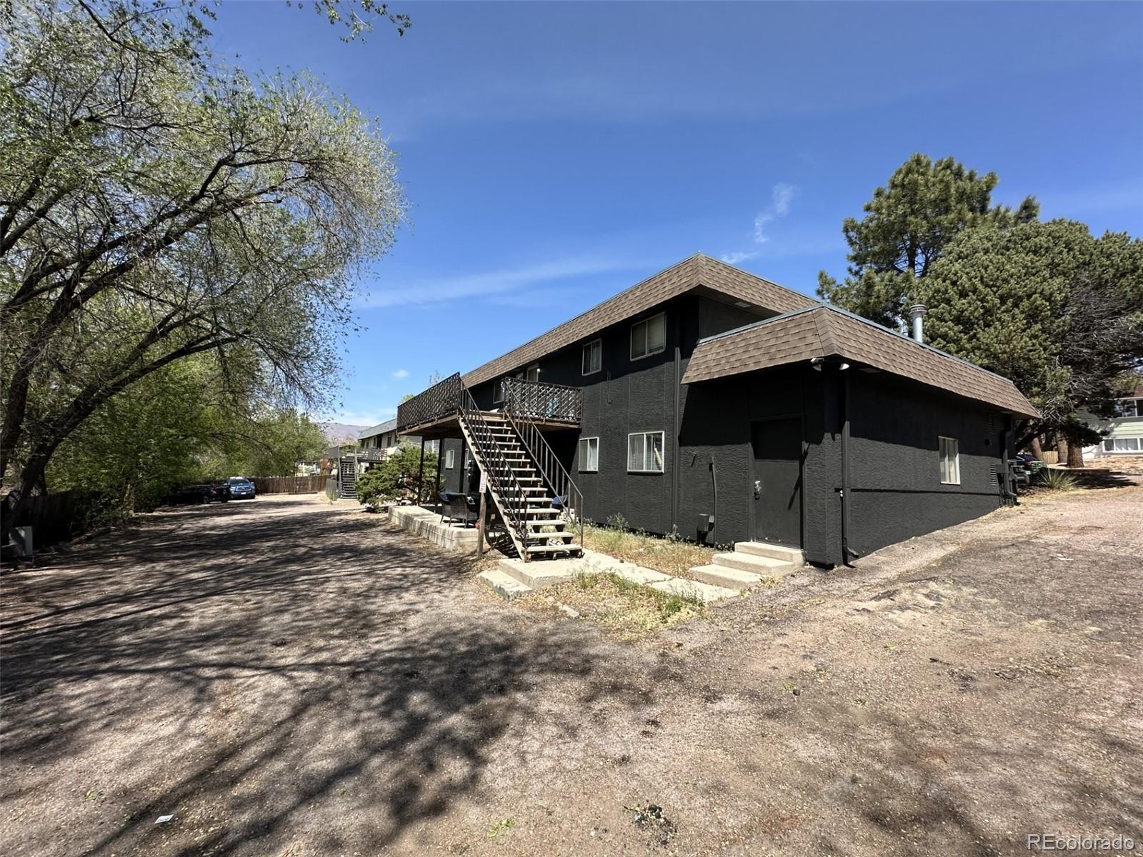 1065 Magnolia Street