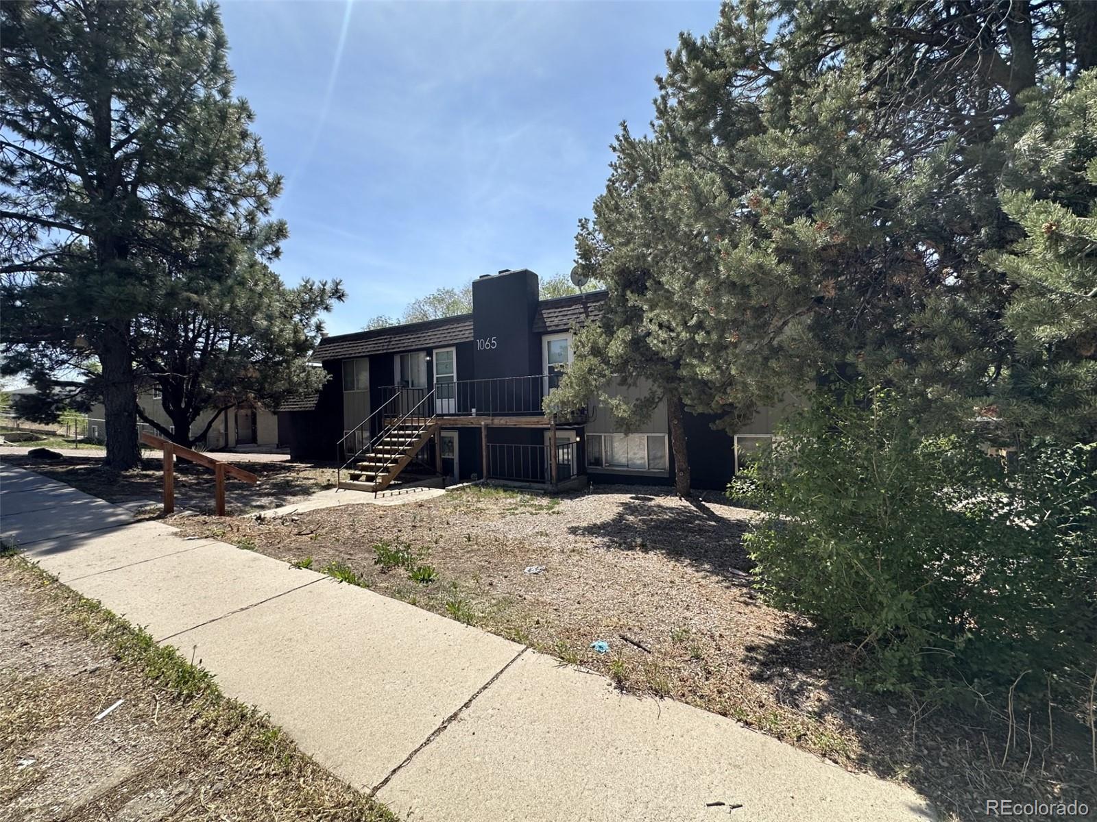 1065 Magnolia Street