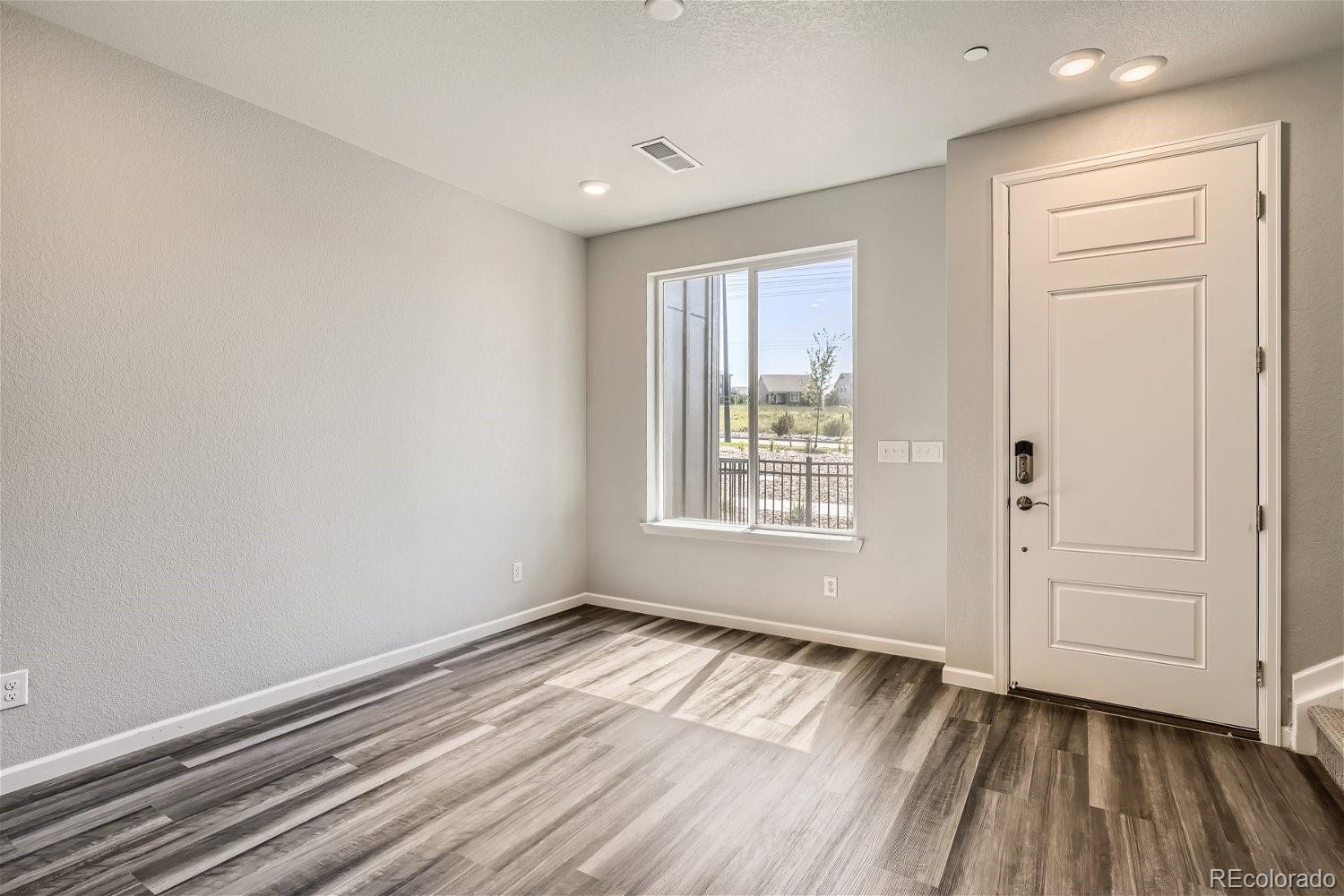 6827 Huddersfield Lane, Castle Pines, CO, 80108 1 6827 Huddersfield Lane