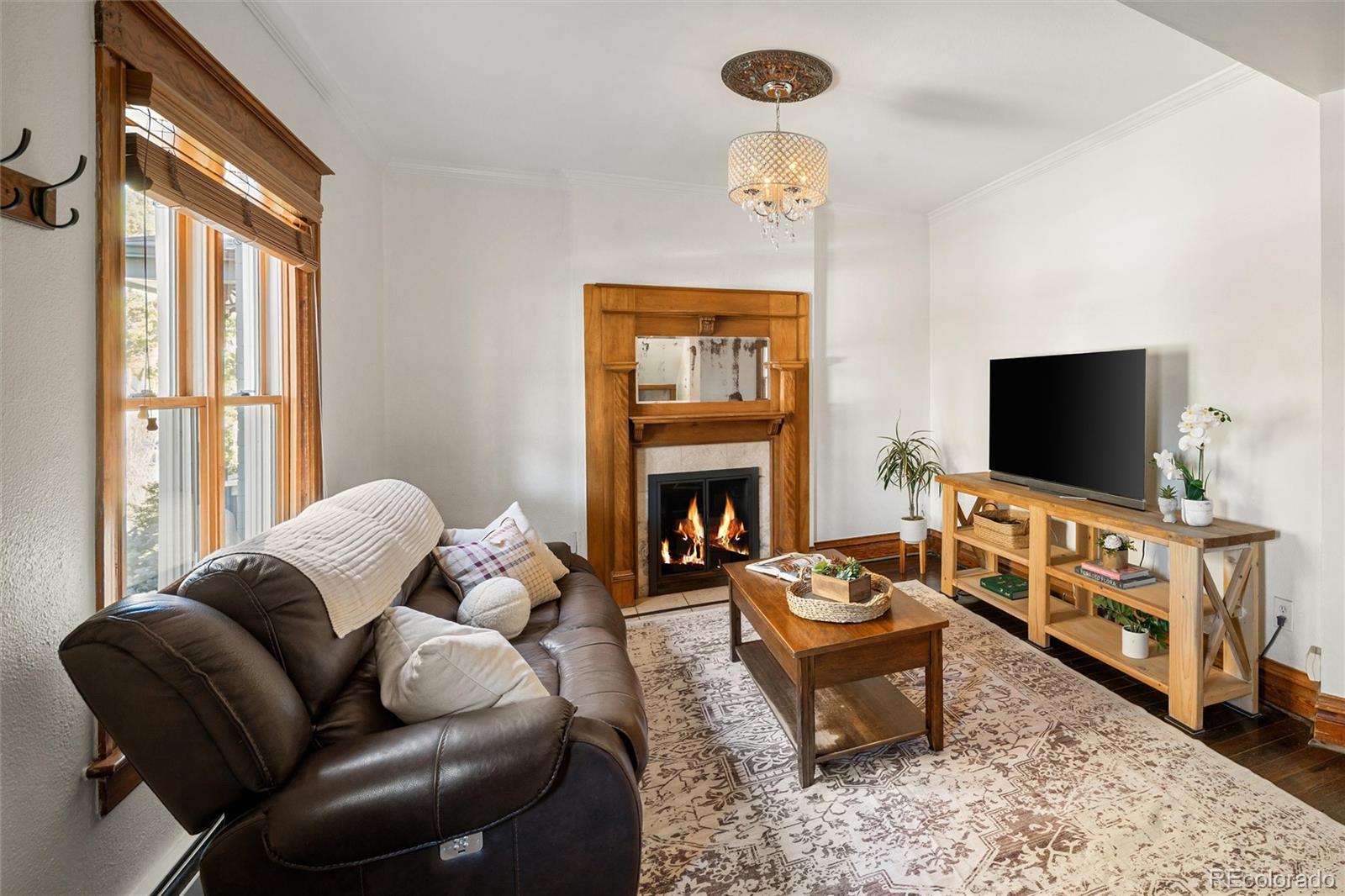 2078 S Pennsylvania Street