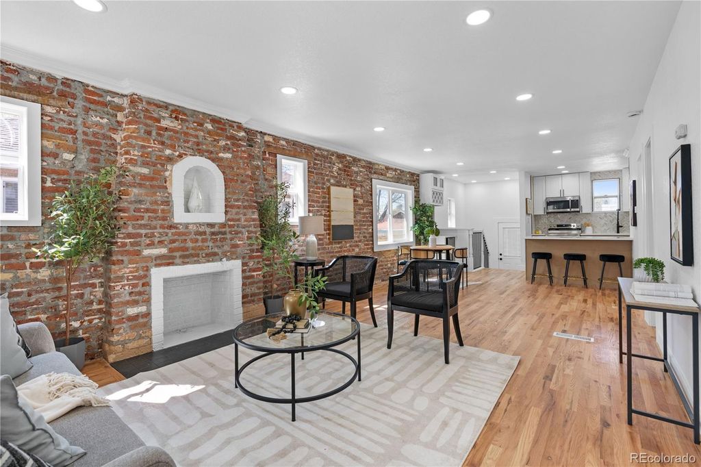 Photo of 3135 N Columbine Street, Denver, CO 80205 (MLS # 2680452)