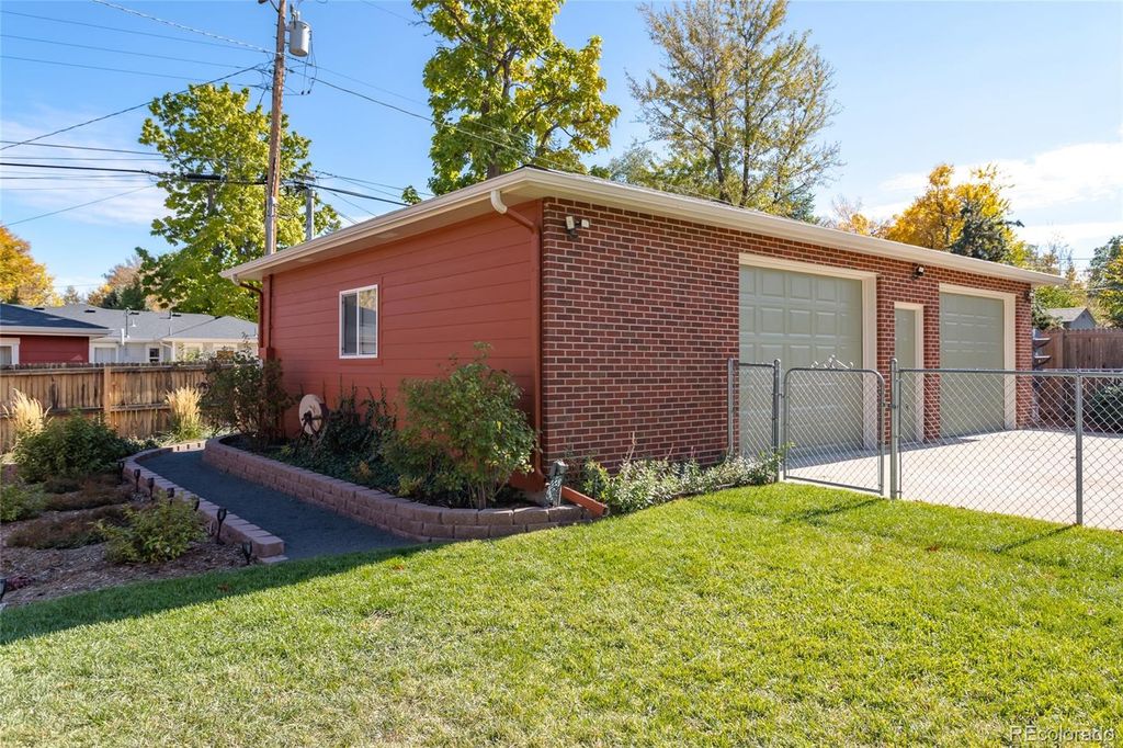 Photo of 4530 S Inca Street, Englewood, CO 80110 (MLS # 9369513)