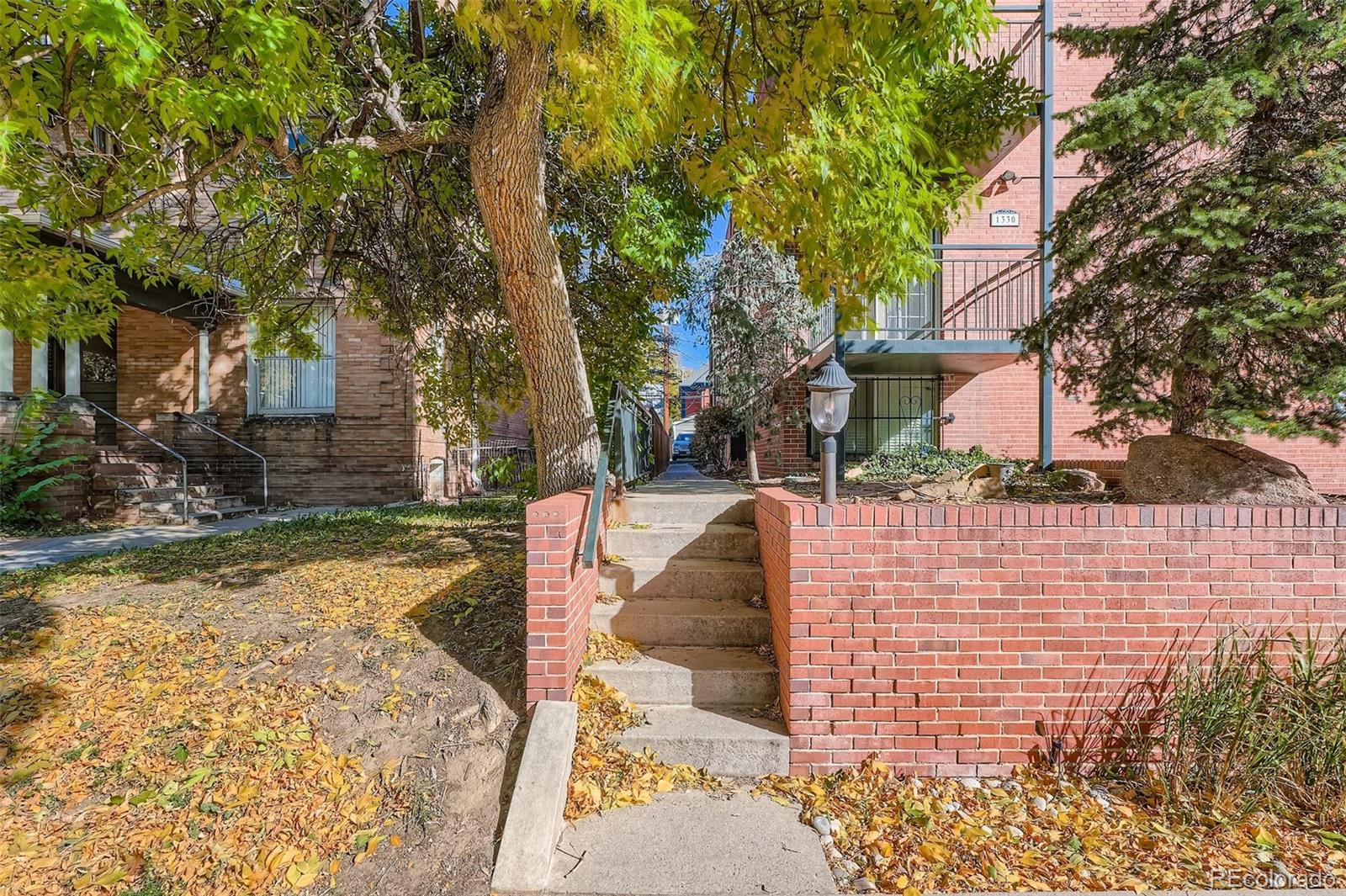 1330 Race Street 3