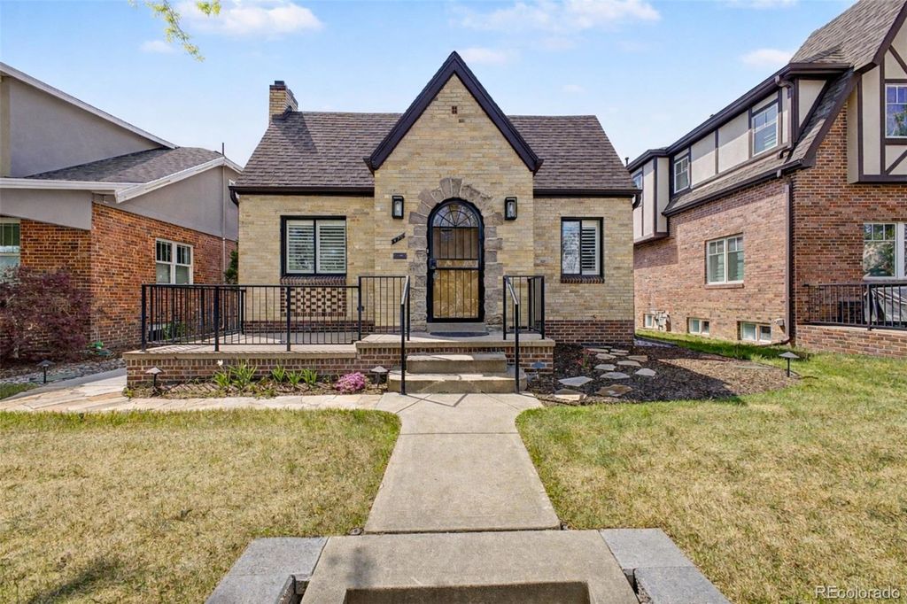 Photo of 475 S Race Street, Denver, CO 80209 (MLS # 4711939)