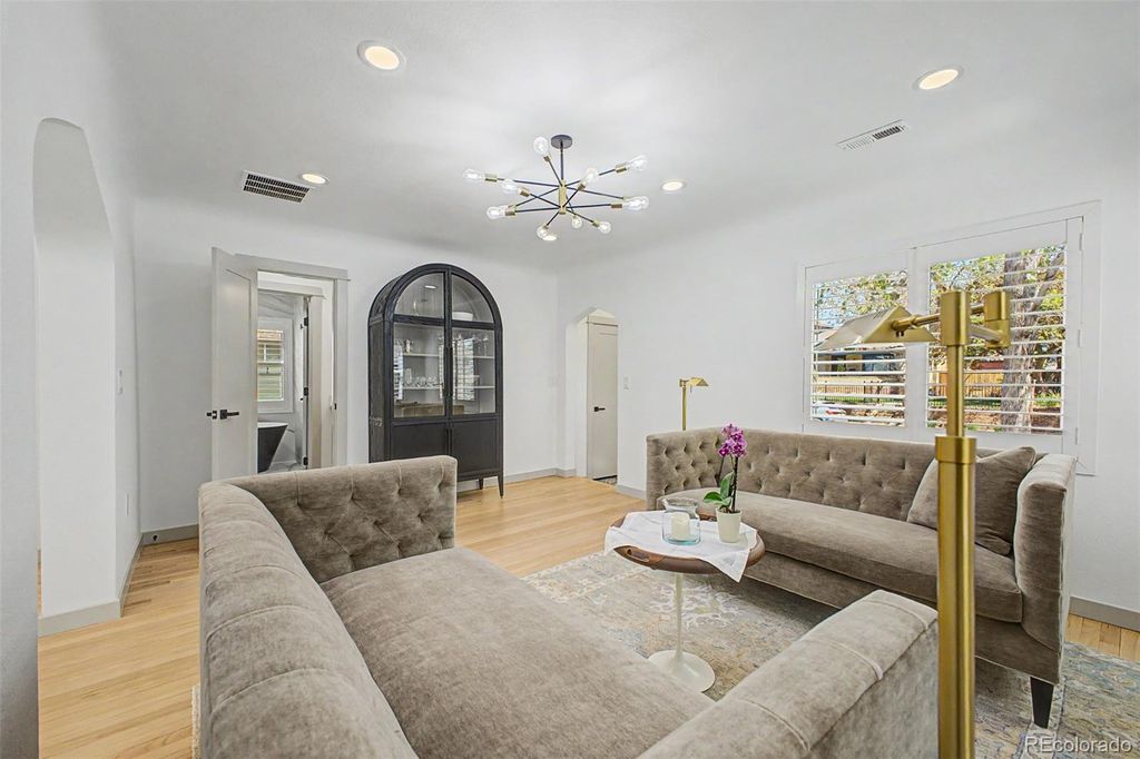 Photo of 475 S Race Street, Denver, CO 80209 (MLS # 4711939)