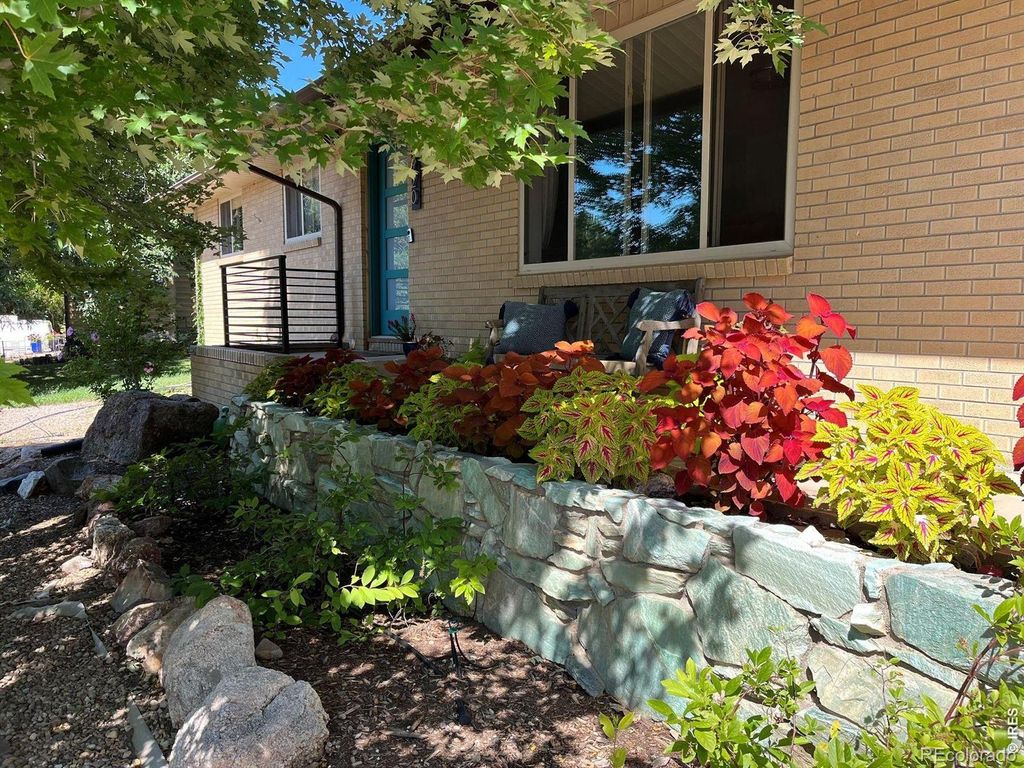 Photo of 1920 Spruce Avenue, Longmont, CO 80501 (MLS # IR1053083)