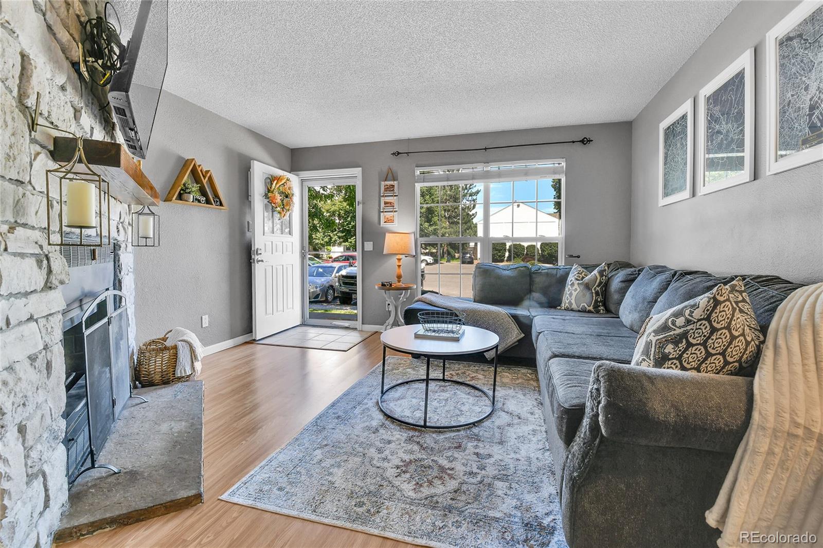 8866 W Dartmouth Place