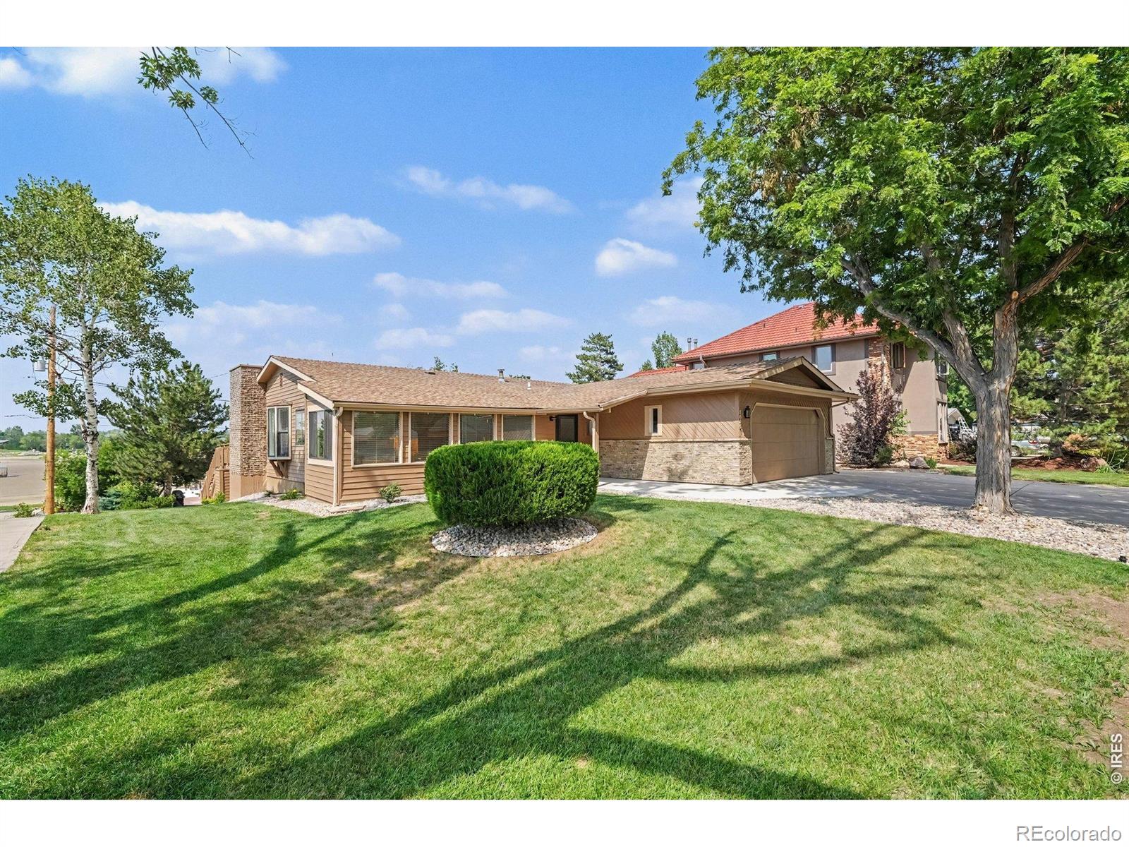 1005 Knobcone Place