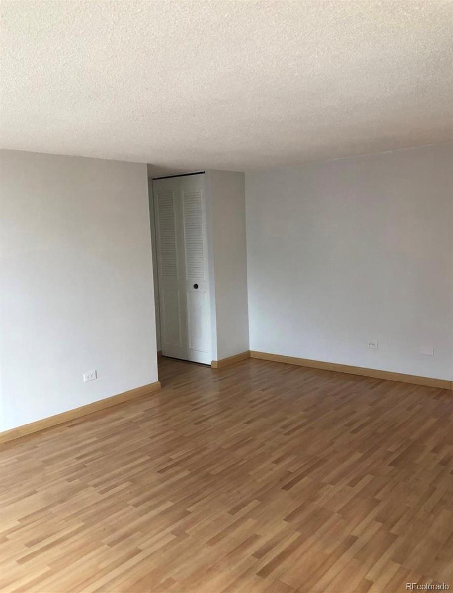 799 Dahlia Street 304