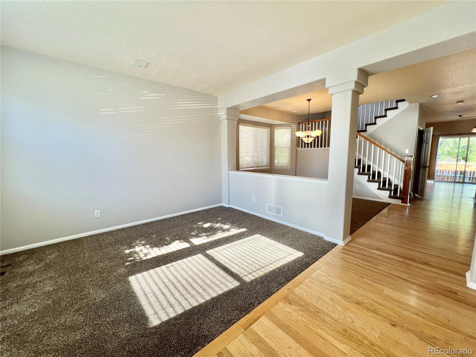 5001 Laurelglen Lane