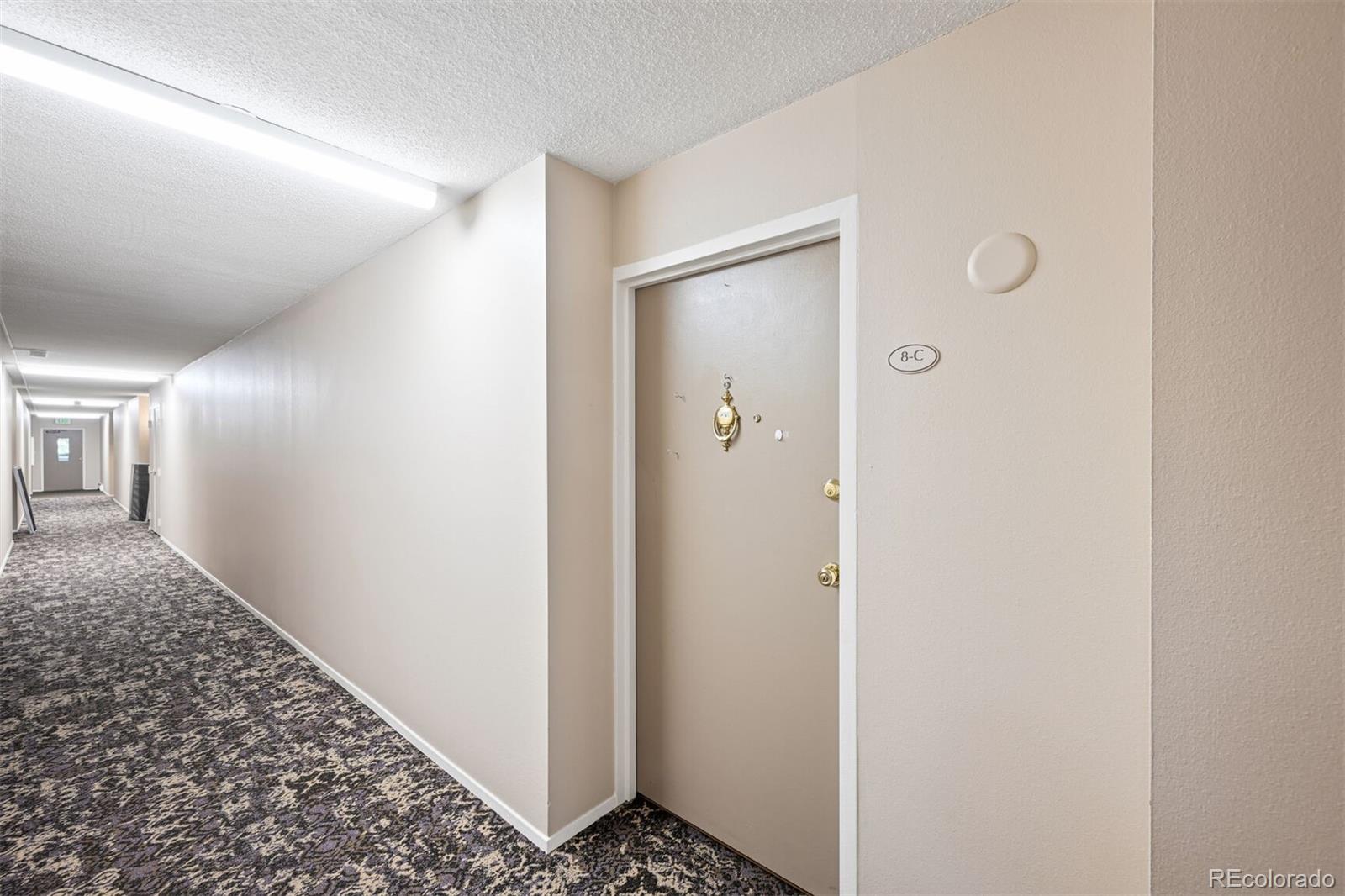 350 S Clinton Street 8C