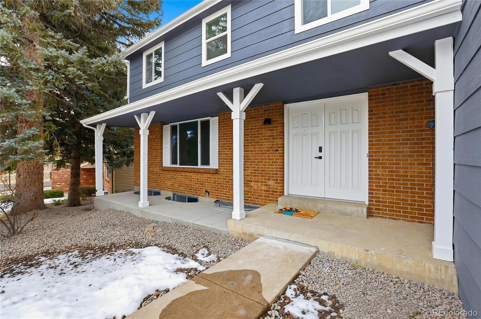 1056 E Nichols Avenue