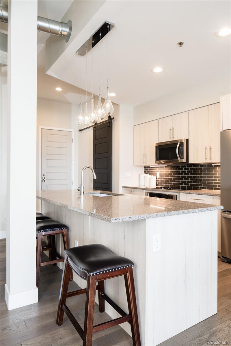 3198 Blake Street 502
