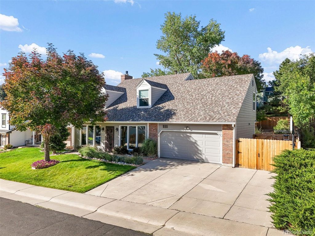 Photo of 555 E Jamison Place, Littleton, CO 80122 (MLS # 8373811)