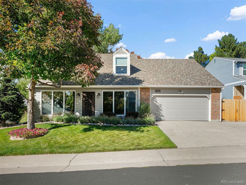Photo of 555 E Jamison Place, Littleton, CO 80122 (MLS # 8373811)