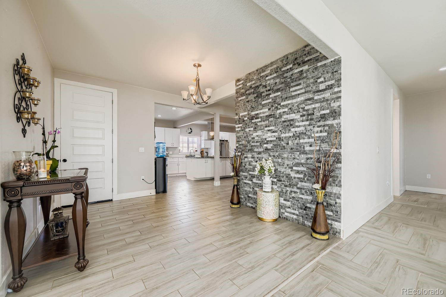 13871 County Road 10