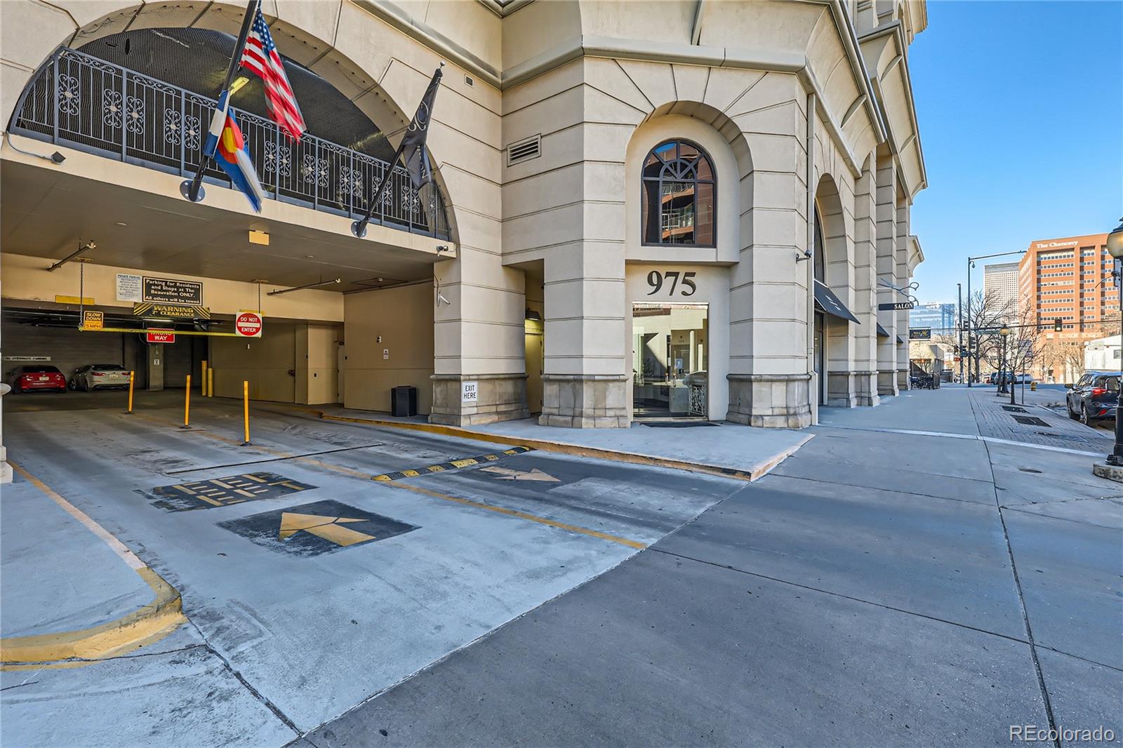 975 N Lincoln Street 4I