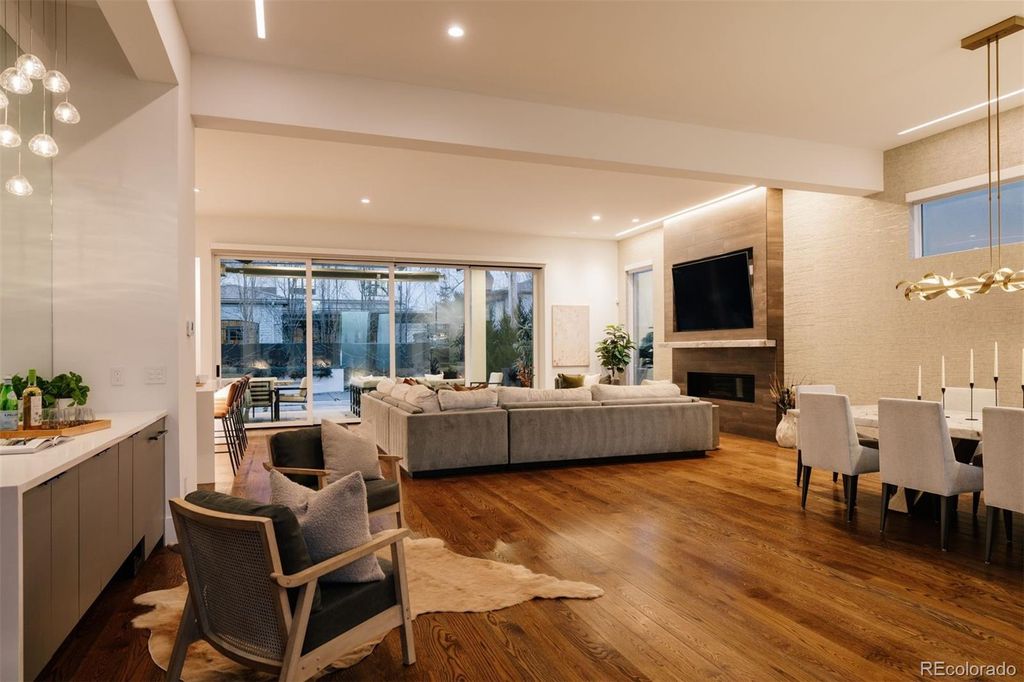 Photo of 164 S Fairfax Street, Denver, CO 80246 (MLS # 8016262)