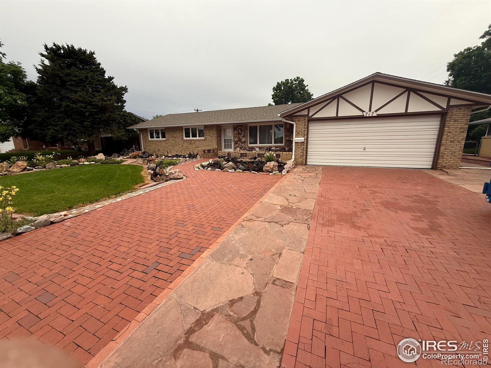 717 W 36th Street